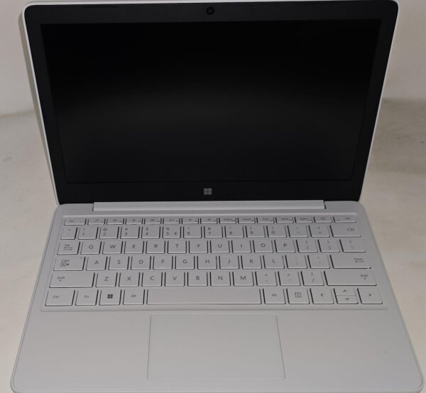 Microsoft Surface Laptop SE Intel Celeron Dual Core 4GB RAM 64GB SSD Windows SE US